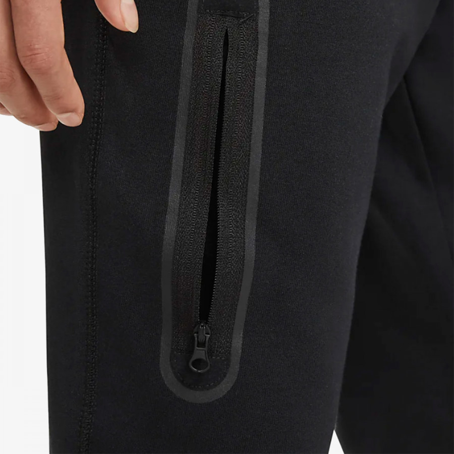 NIKE SPODNJI DELI TRENIRKE Sportswear Tech Fleece 