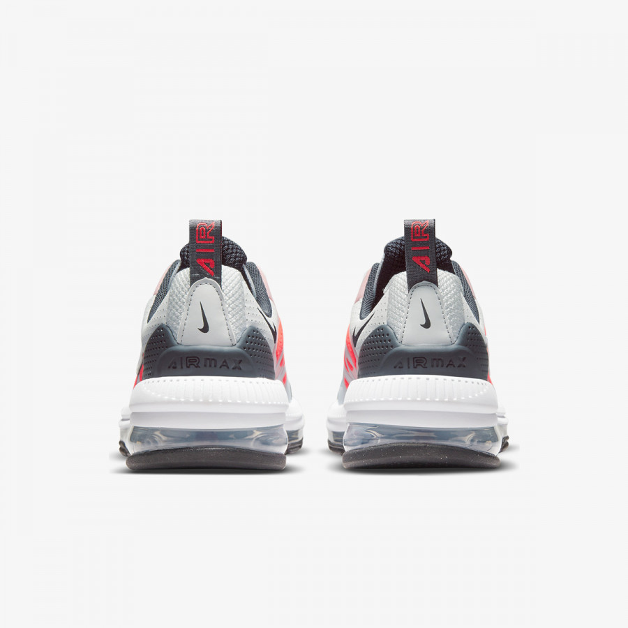 NIKE Superge Air Max Genome 