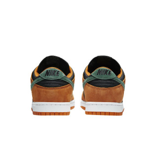 NIKE Superge NIKE DUNK LOW SP 