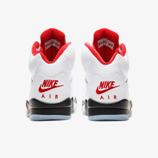 NIKE Superge AIR JORDAN 5 RETRO 