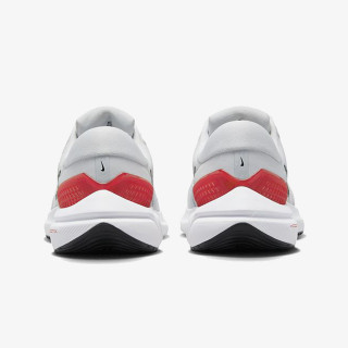 NIKE Superge NIKE AIR ZOOM VOMERO 16 