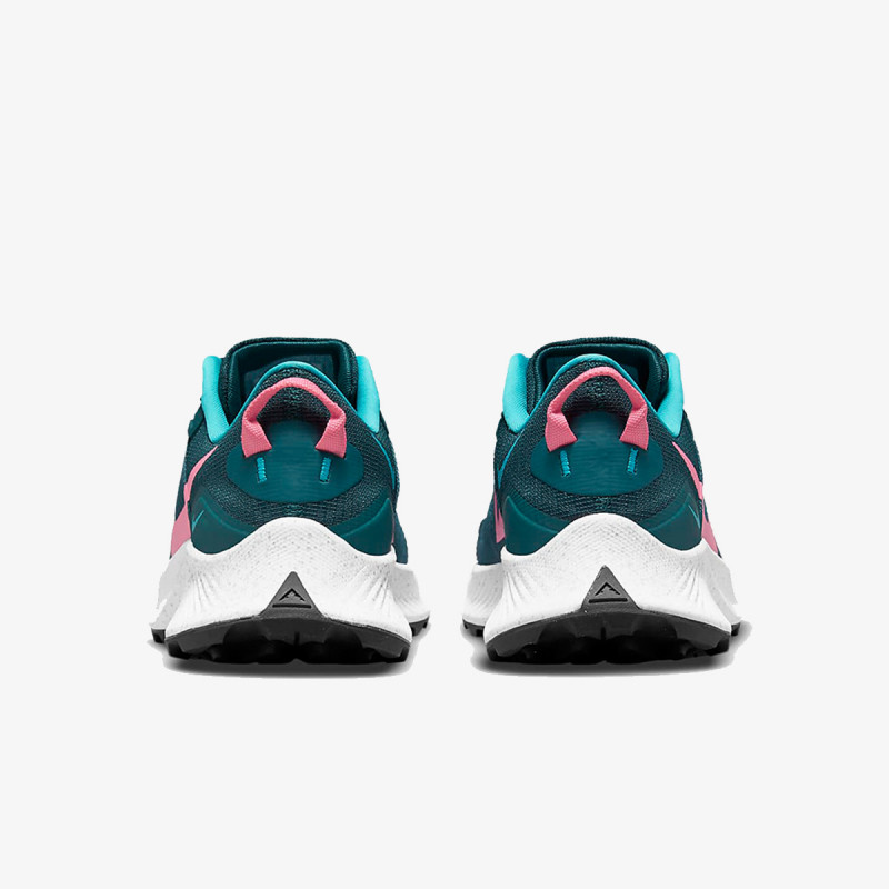 NIKE Superge W NIKE PEGASUS TRAIL 3 