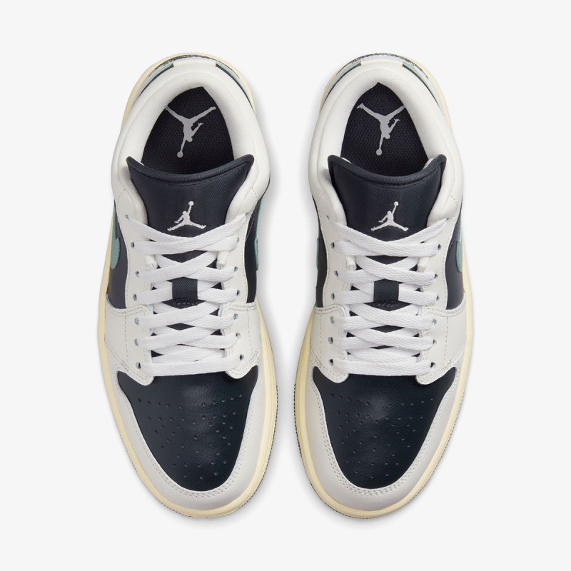NIKE Superge WMNS AIR JORDAN 1 LOW 