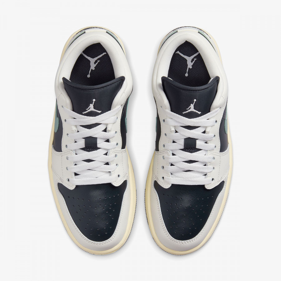 NIKE Superge WMNS AIR JORDAN 1 LOW 