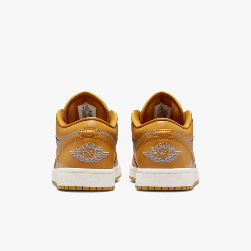 NIKE Superge WMNS AIR JORDAN 1 LOW 