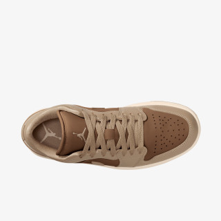 NIKE Superge WMNS AIR JORDAN 1 LOW 