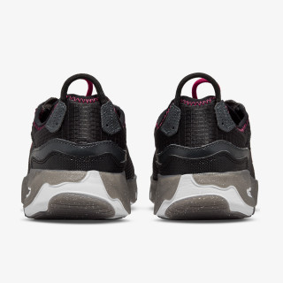 NIKE Superge NIKE REACT LIVE SE BG 