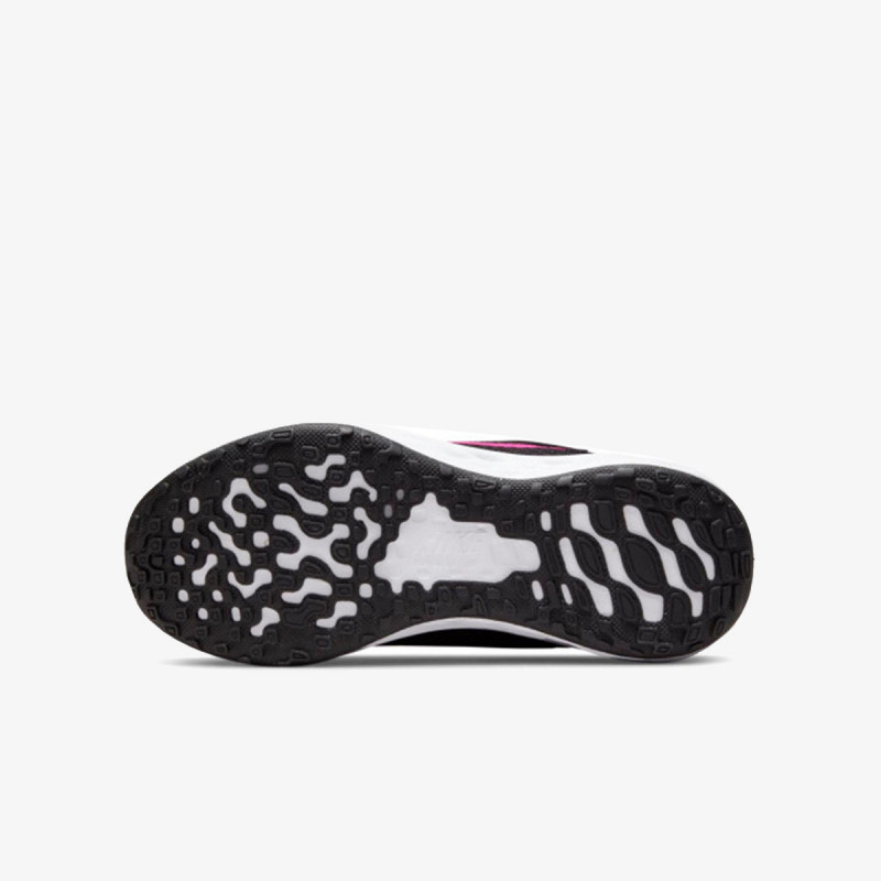 NIKE Superge NIKE REVOLUTION 6 NN PSV 