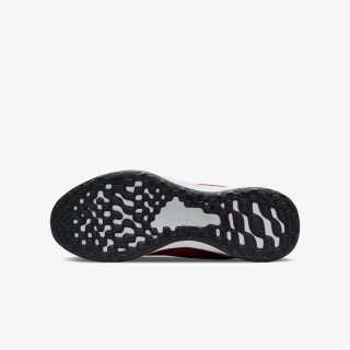 NIKE Superge NIKE REVOLUTION 6 NN GS 