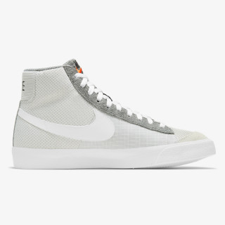 NIKE Superge Nike Blazer Mid '77 Patch 