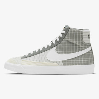 NIKE Superge Nike Blazer Mid '77 Patch 