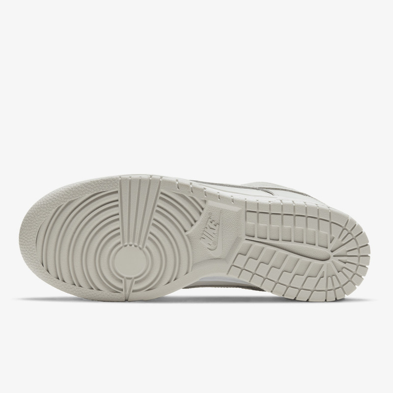 NIKE Superge Dunk Low 