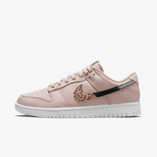 NIKE Superge W NIKE DUNK LOW SE 