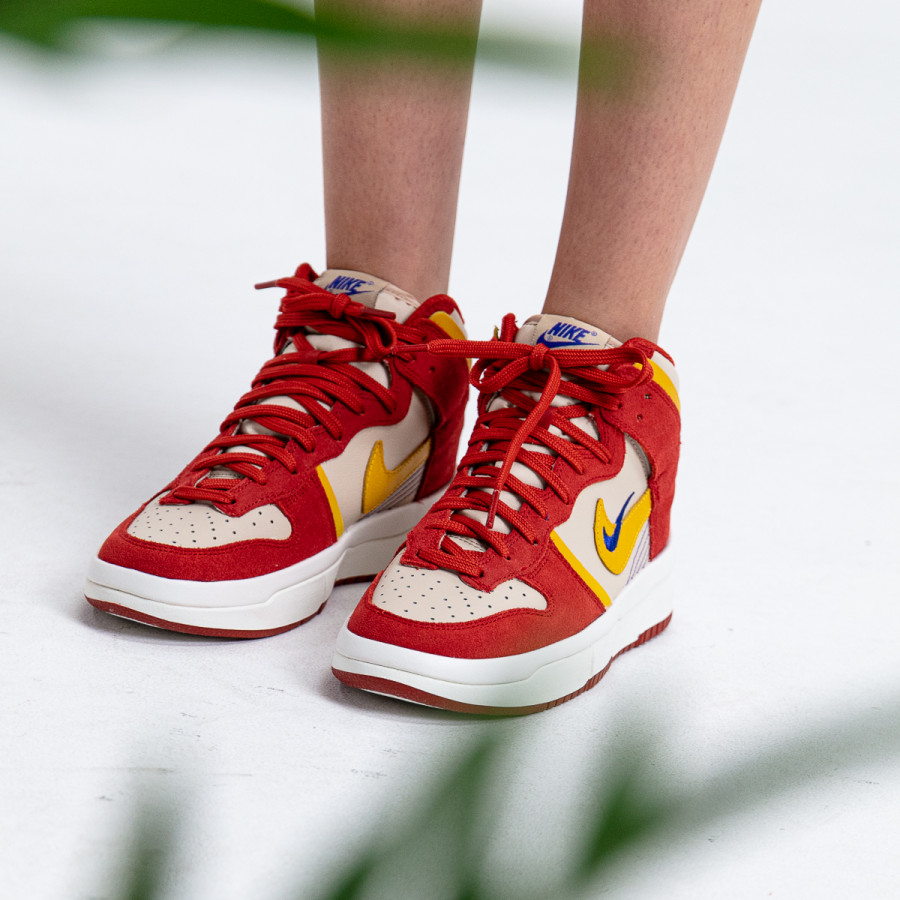 NIKE Superge WMNS NIKE DUNK HIGH UP 