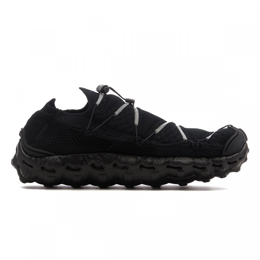NIKE Superge ISPA MINDBODY 