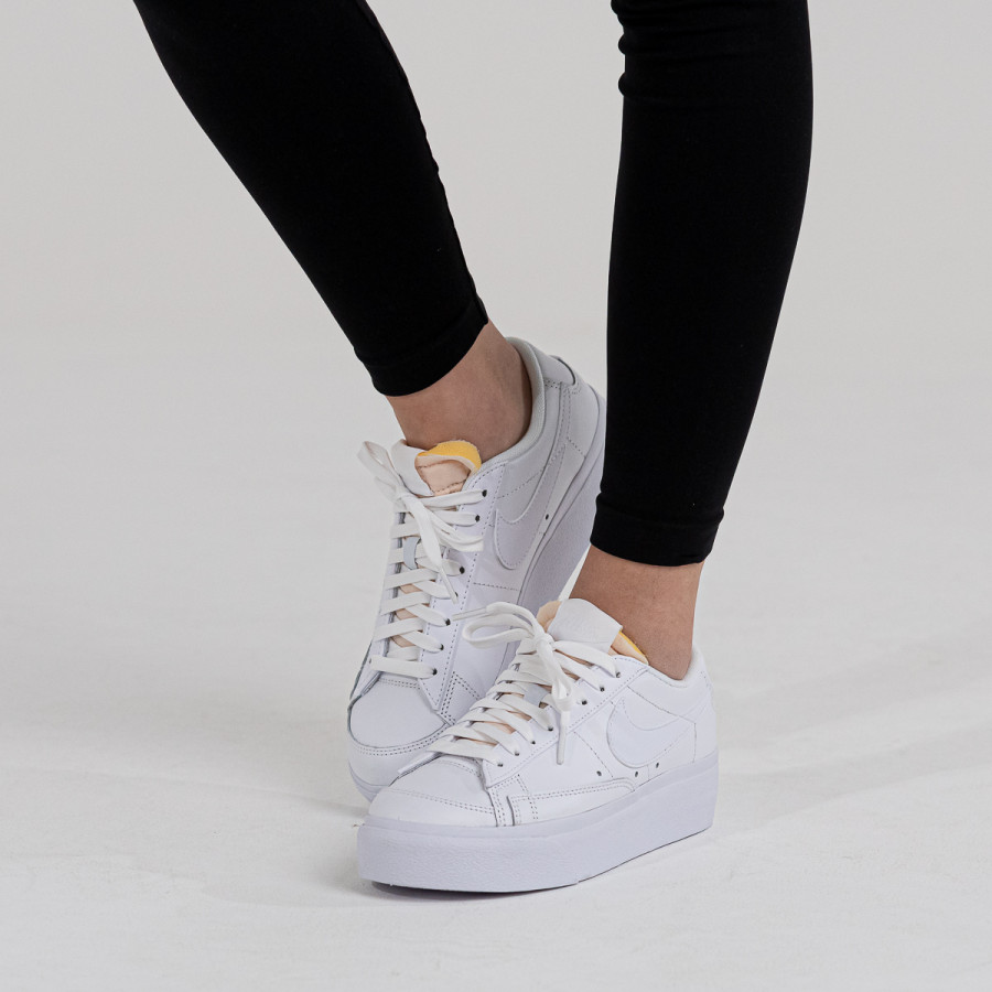 NIKE Superge Blazer Low Platform 