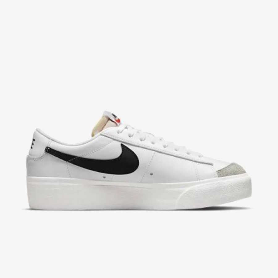 NIKE Superge Blazer Low Platform 