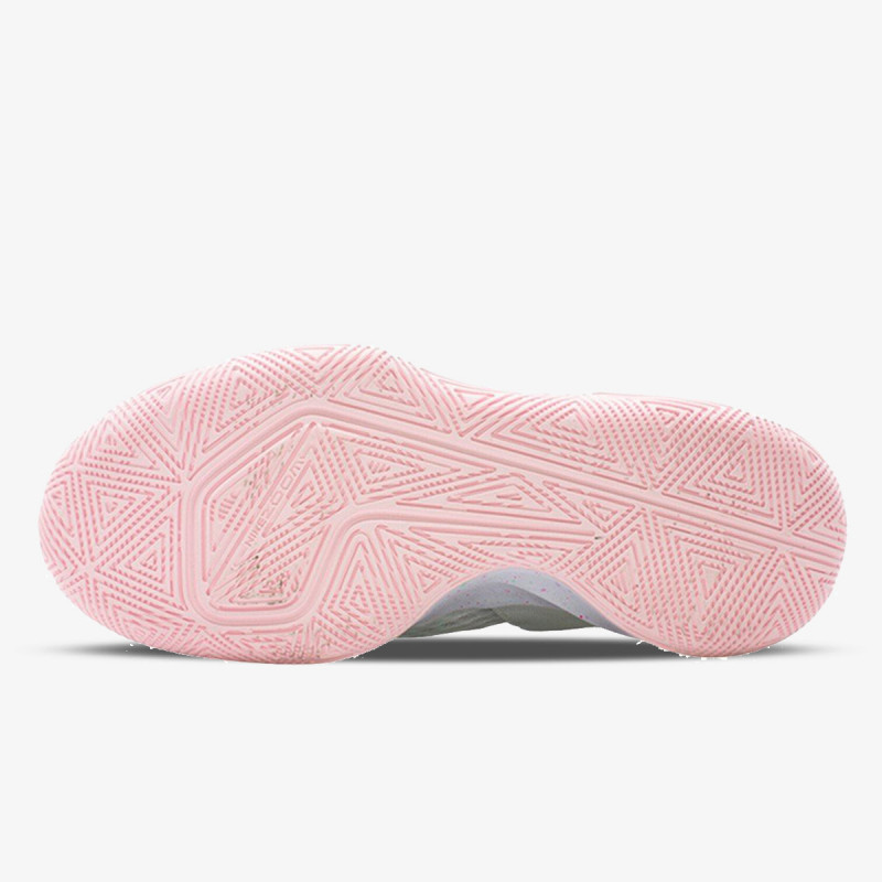 NIKE Superge Zoom Hyperspeed Court 