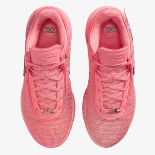 NIKE Superge LEBRON XX 