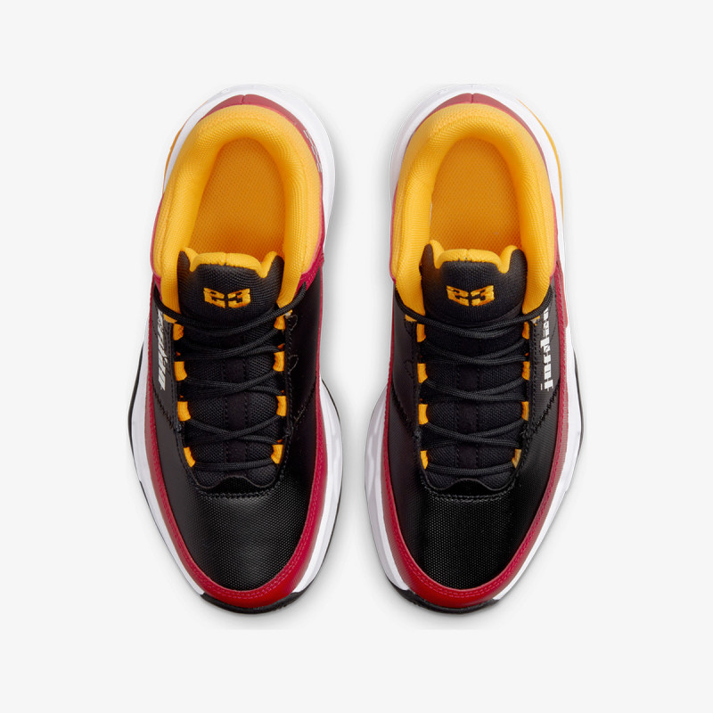 NIKE Superge Max Aura 3 SE 