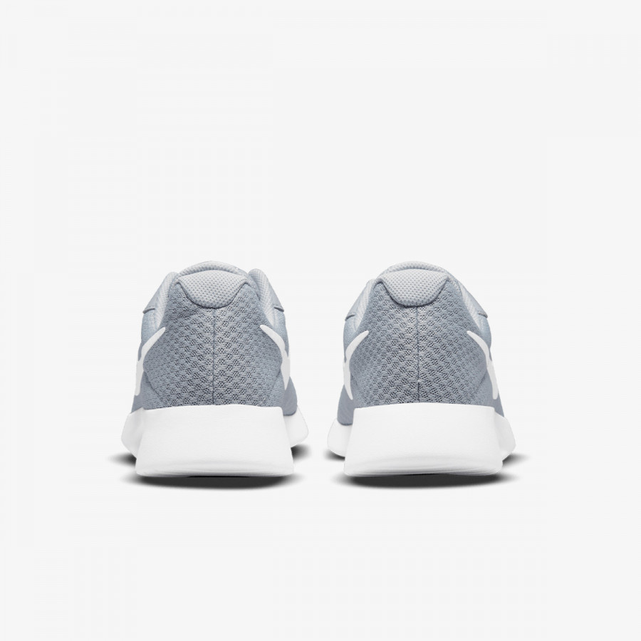 NIKE Superge NIKE TANJUN 