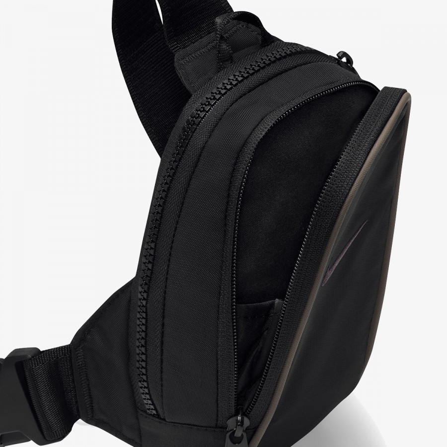NIKE Torbica Essentials 