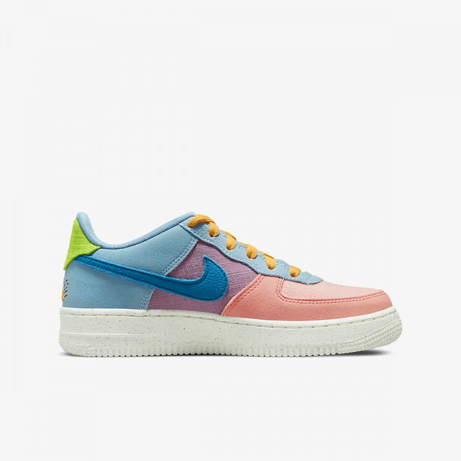 NIKE Superge Air Force 1 LV8 Next Nature 