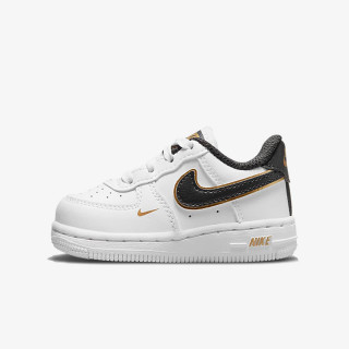 NIKE Superge FORCE 1 LV8 BT 