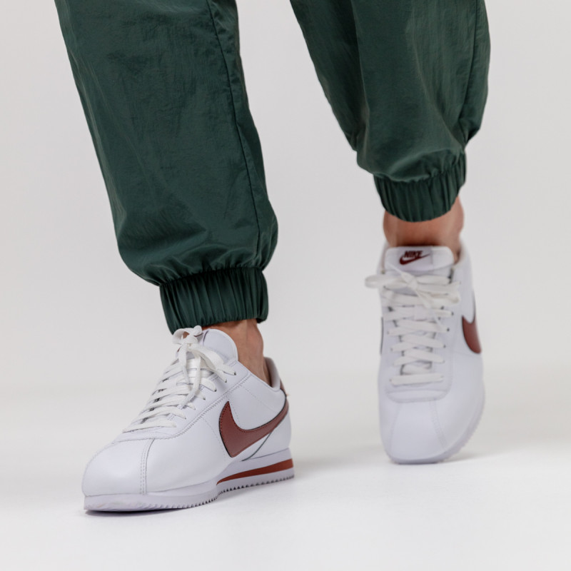 NIKE Superge Cortez 