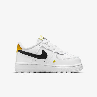 NIKE Superge FORCE 1 LV8 