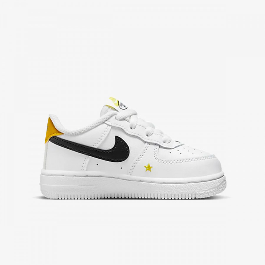 NIKE Superge FORCE 1 LV8 