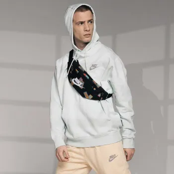 NIKE Kapucar Sportswear 