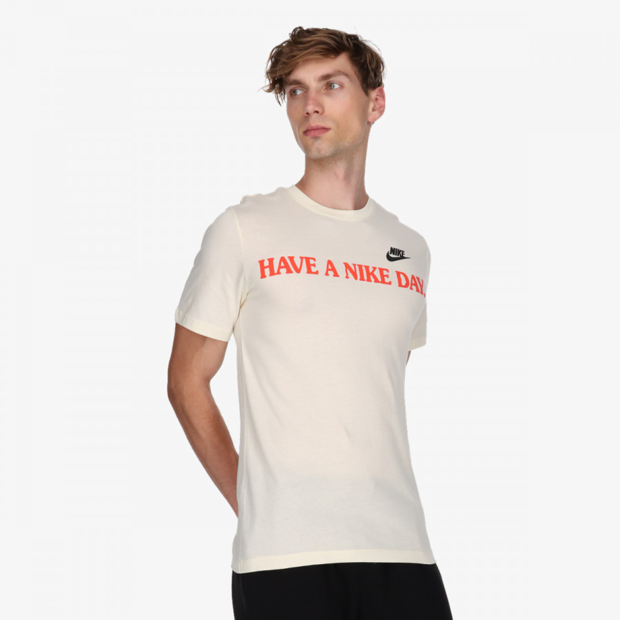NIKE KRATKA MAJICA Sportswear 