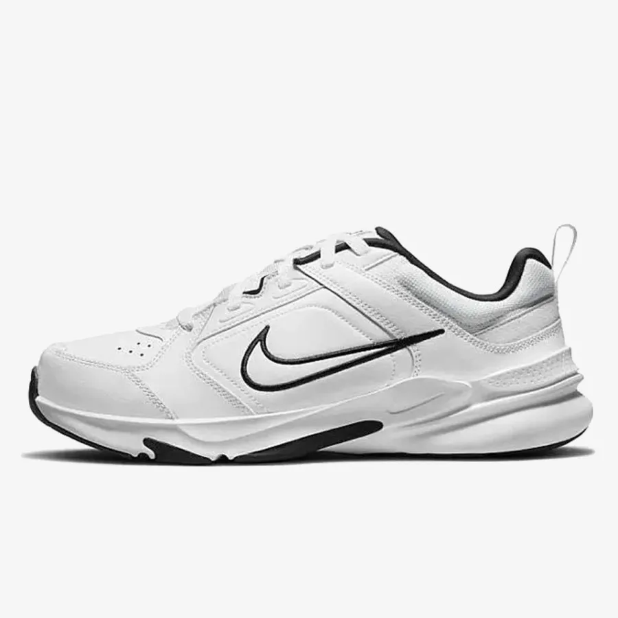 NIKE Superge NIKE DEFYALLDAY 4E 