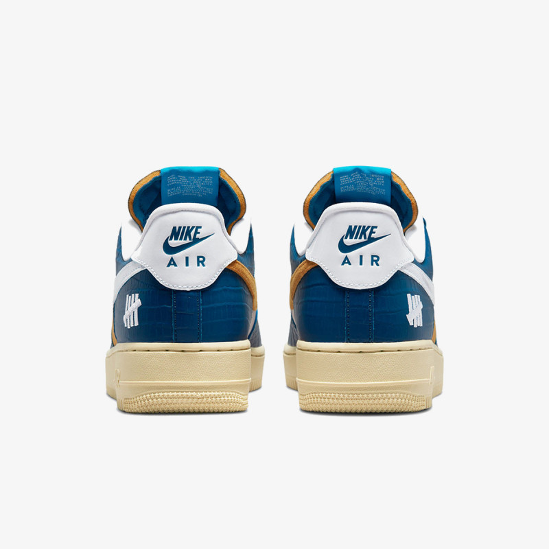 NIKE Superge NIKE AIR FORCE 1 LOW SP 
