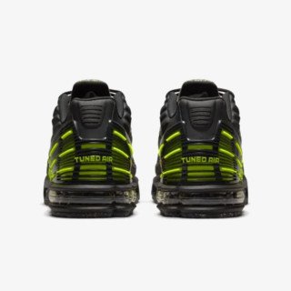 NIKE Superge NIKE AIR MAX PLUS III 