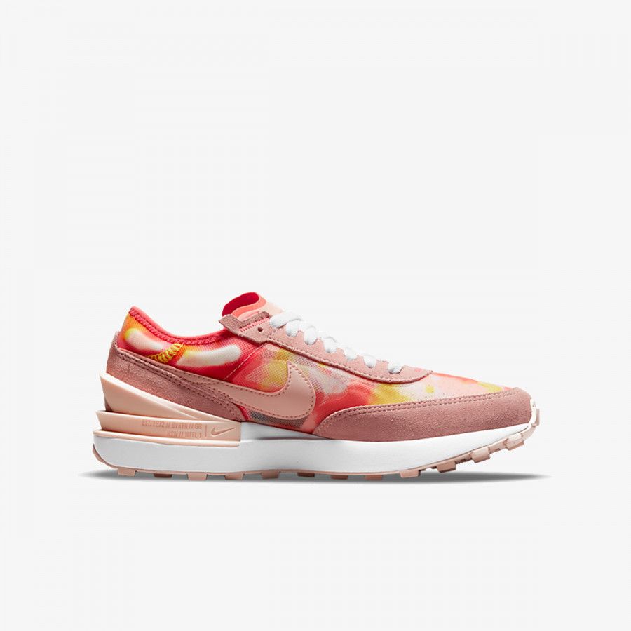 NIKE Superge Waffle One 