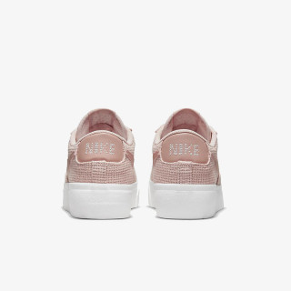 NIKE Superge W BLAZER LOW PLATFORM ESS 