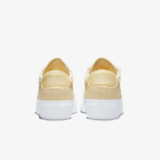 NIKE Superge Blazer Low Platform 