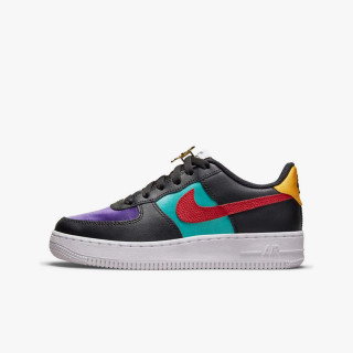 NIKE Superge Air Force 1 LV8 EMB 