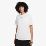 NIKE Majice kratke Sportswear Essentials 