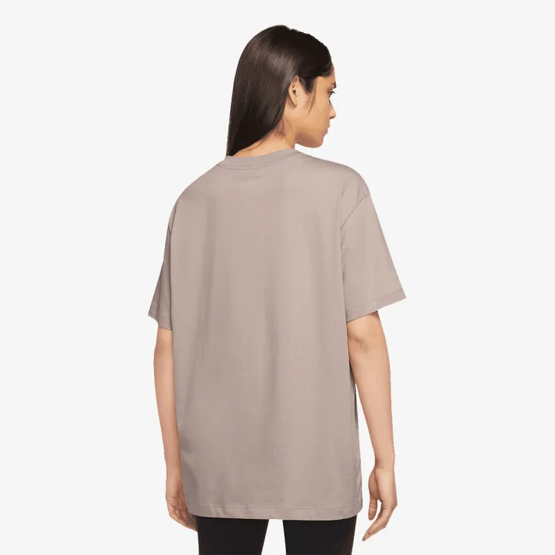 NIKE Majice kratke Sportswear Essentials 
