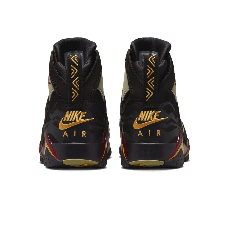 NIKE Superge AIR JORDAN 7 RETRO SE 