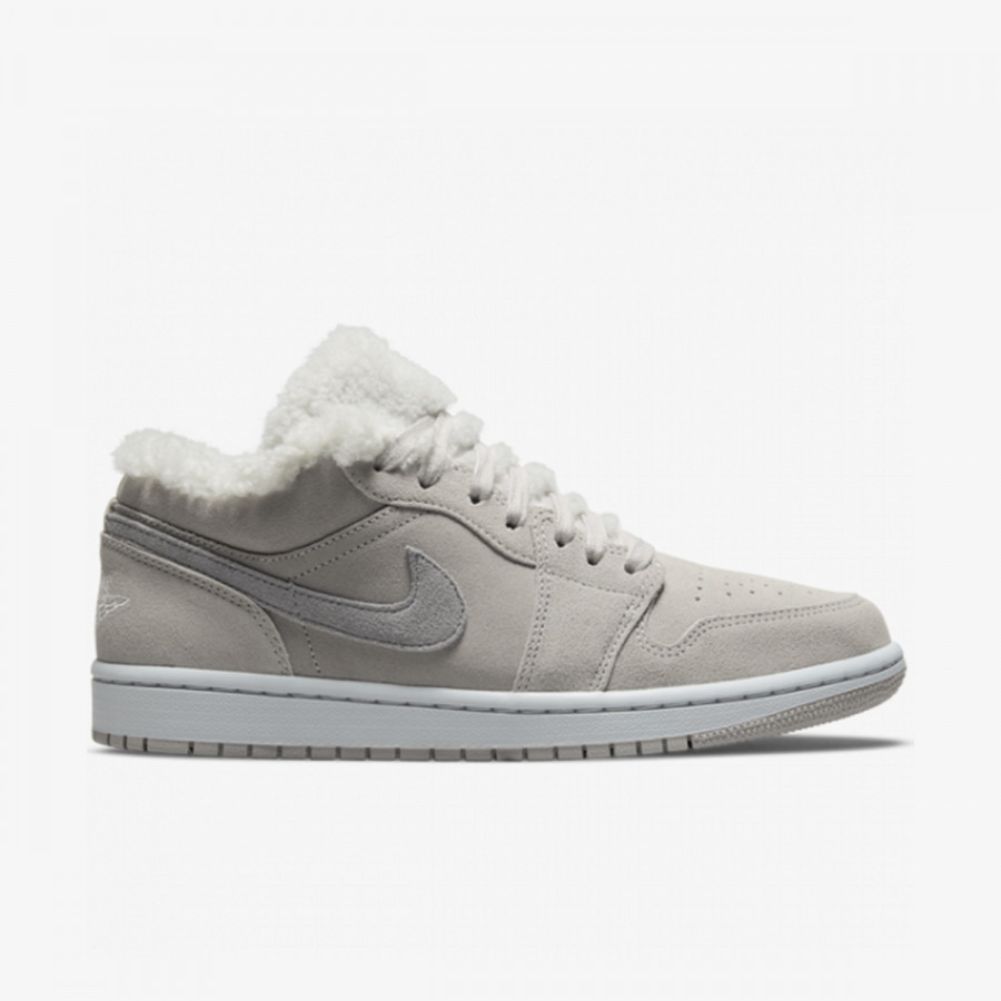 NIKE Superge WMNS AIR JORDAN 1 LOW SE V2 