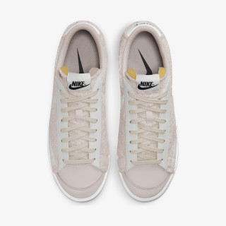 NIKE Superge WMNS BLAZER LOW PLATFORM 