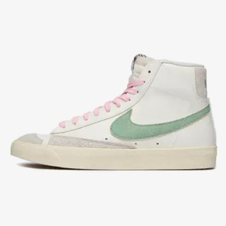 NIKE Superge Blazer Mid ’77 
