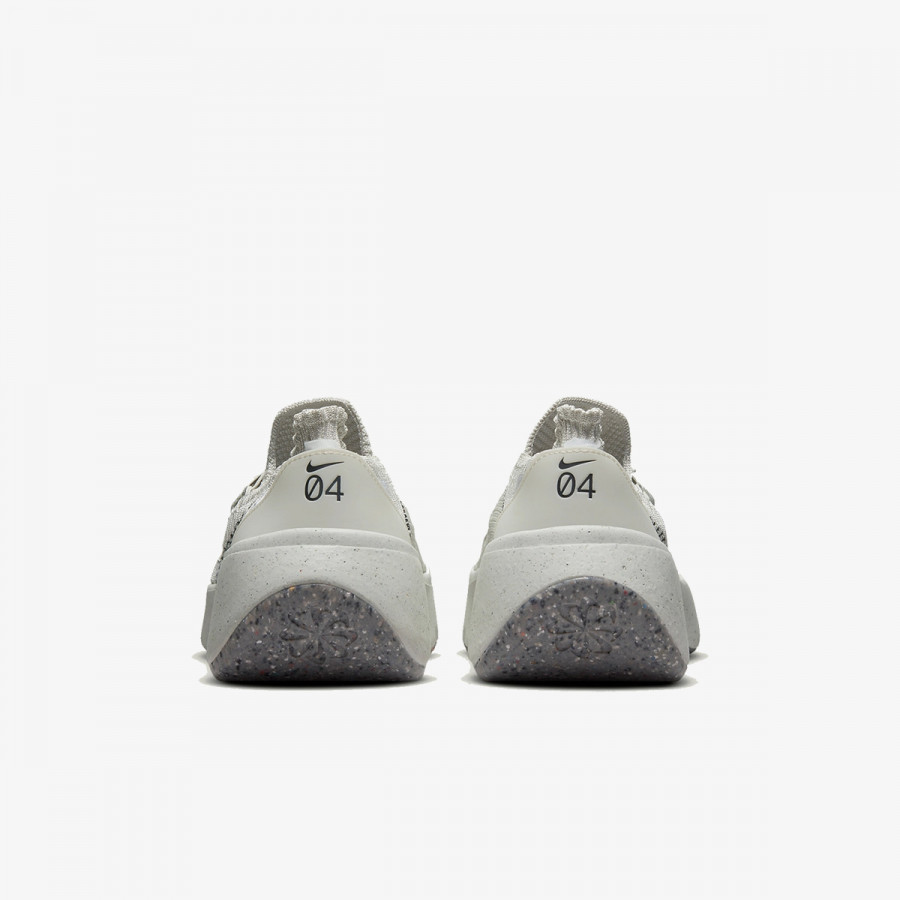 NIKE Superge NIKE SPACE HIPPIE 04 