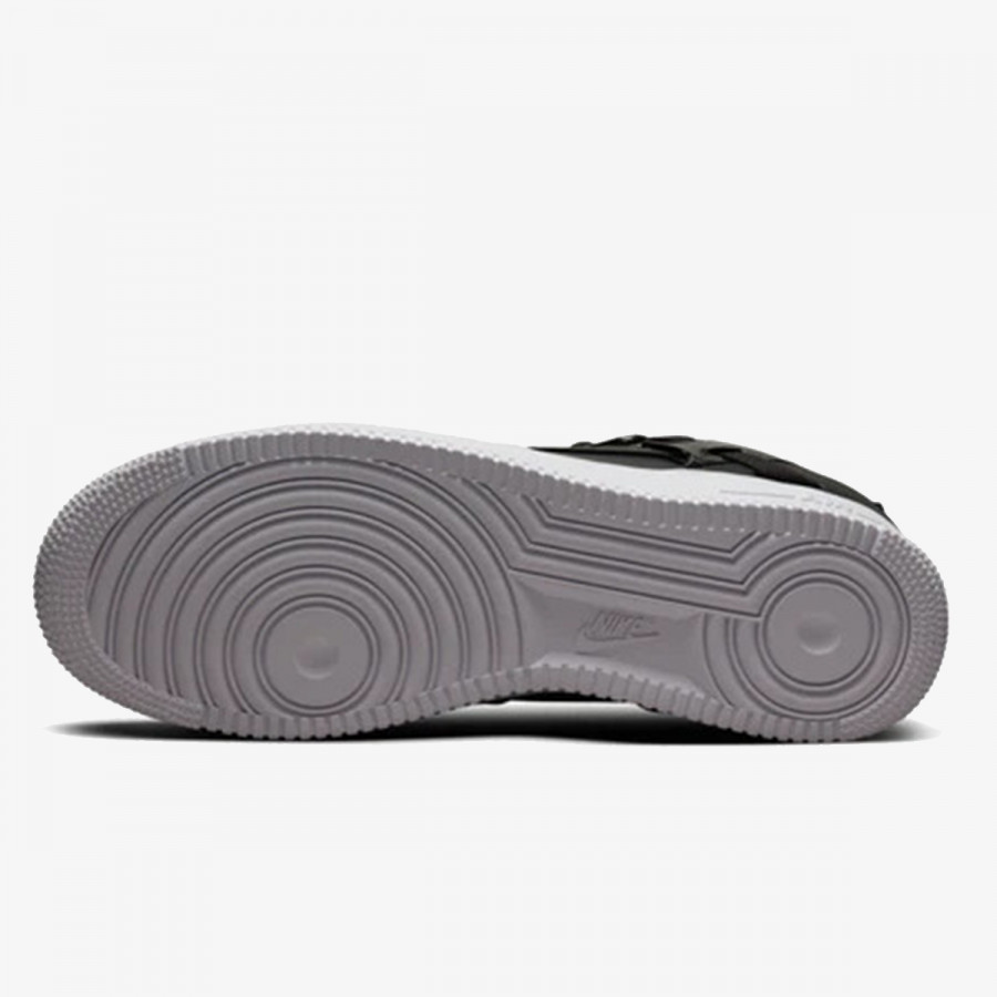 NIKE Superge NIKE AIR FORCE 1 LOW SP UC 