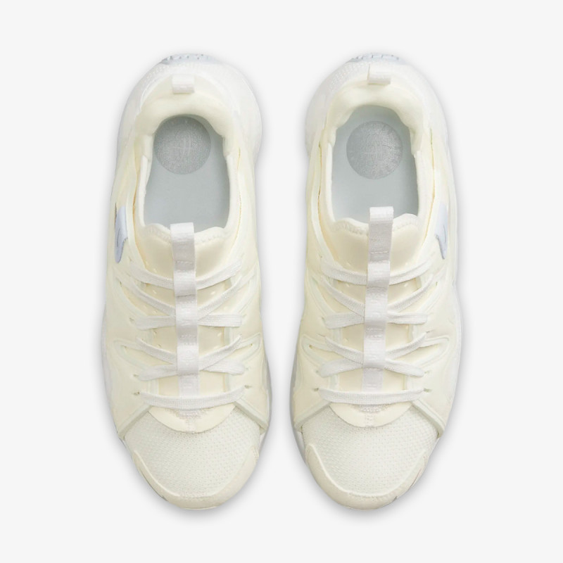 NIKE Superge W NIKE AIR HUARACHE CRAFT 