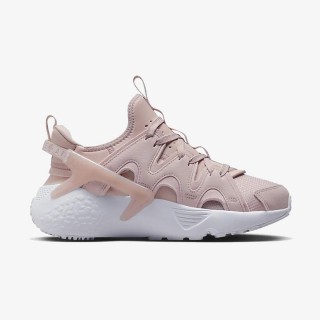 NIKE Superge W NIKE AIR HUARACHE CRAFT 